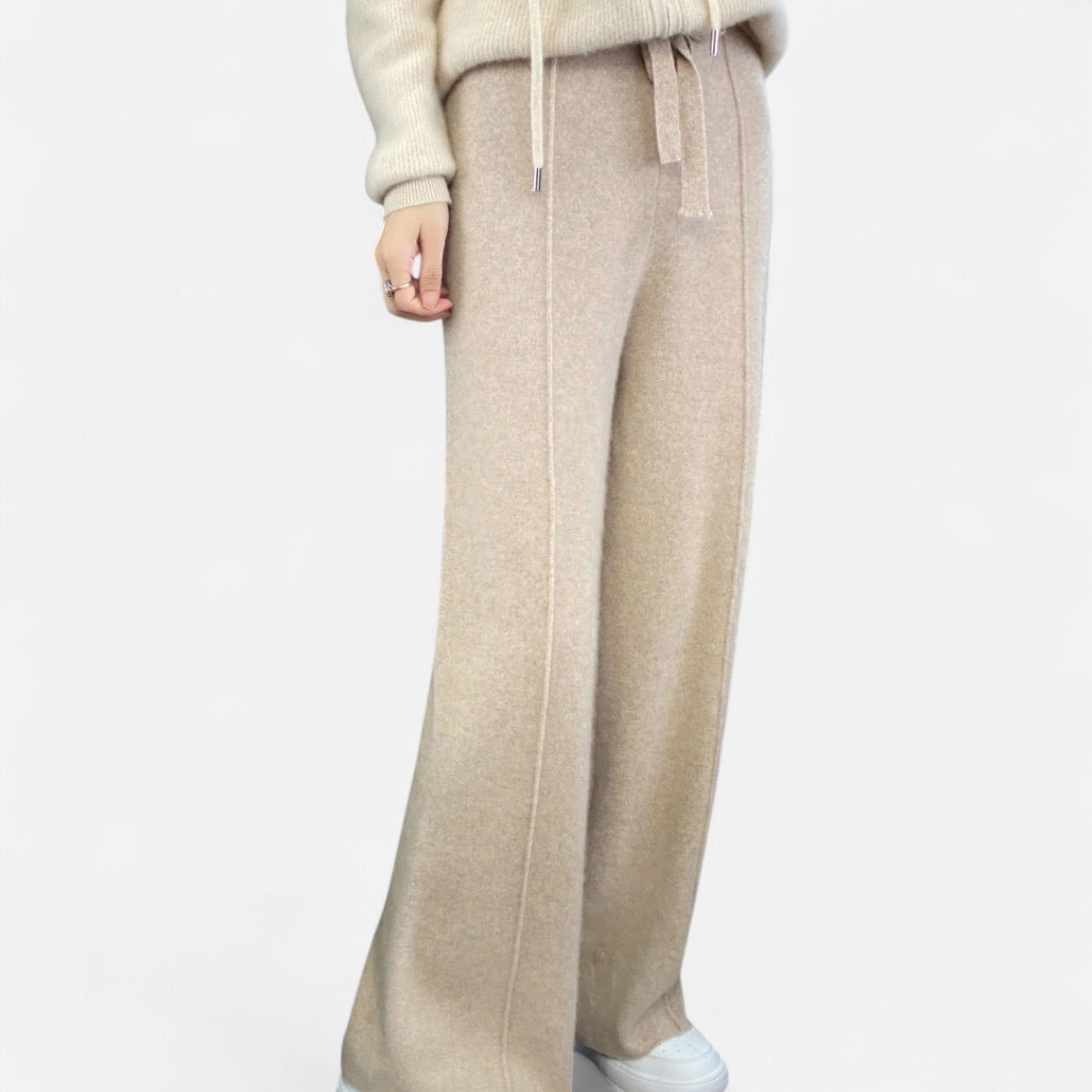 Loose-leg knitted wool trousers for women
