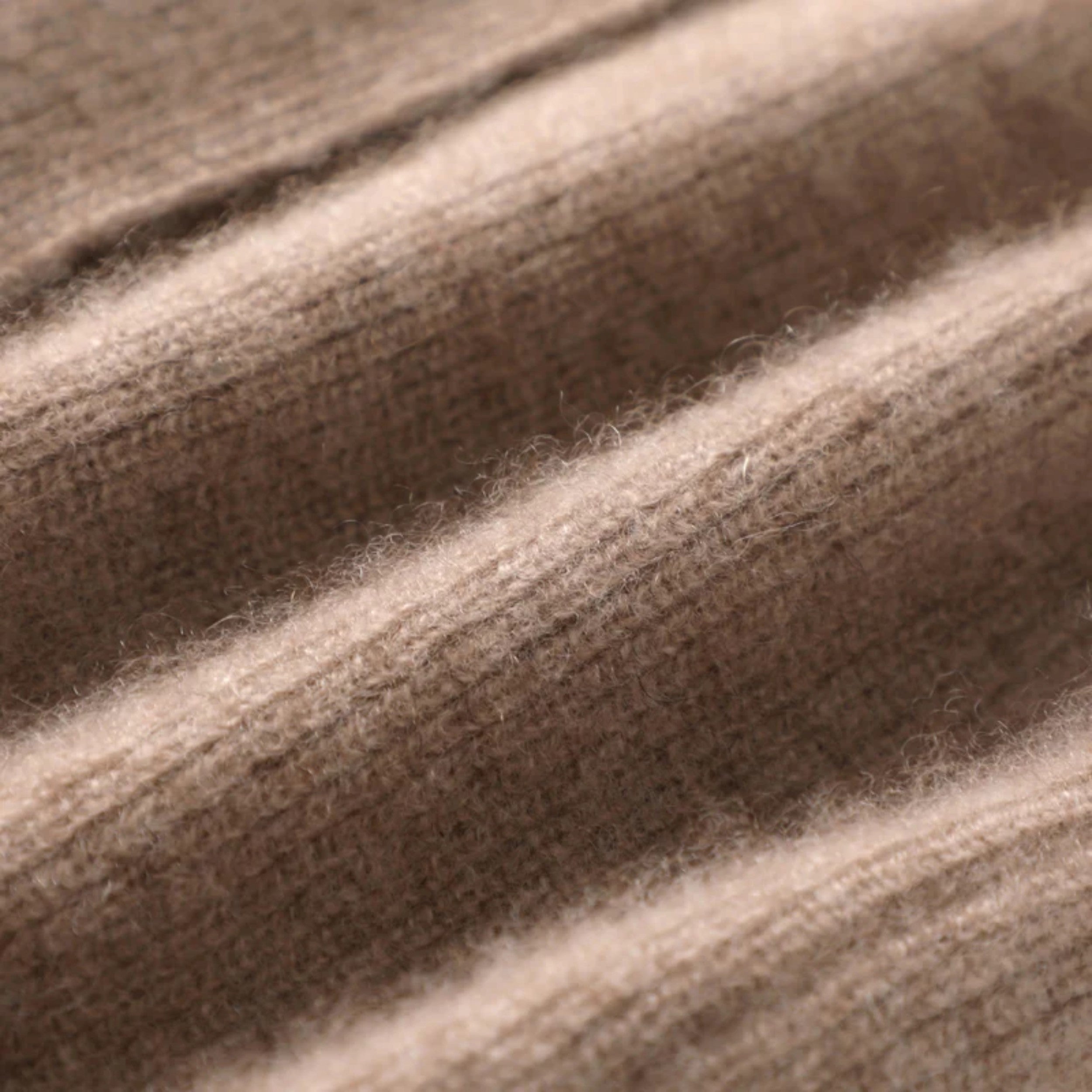 Women's Merino Wool Sleeveless Collared Gilet