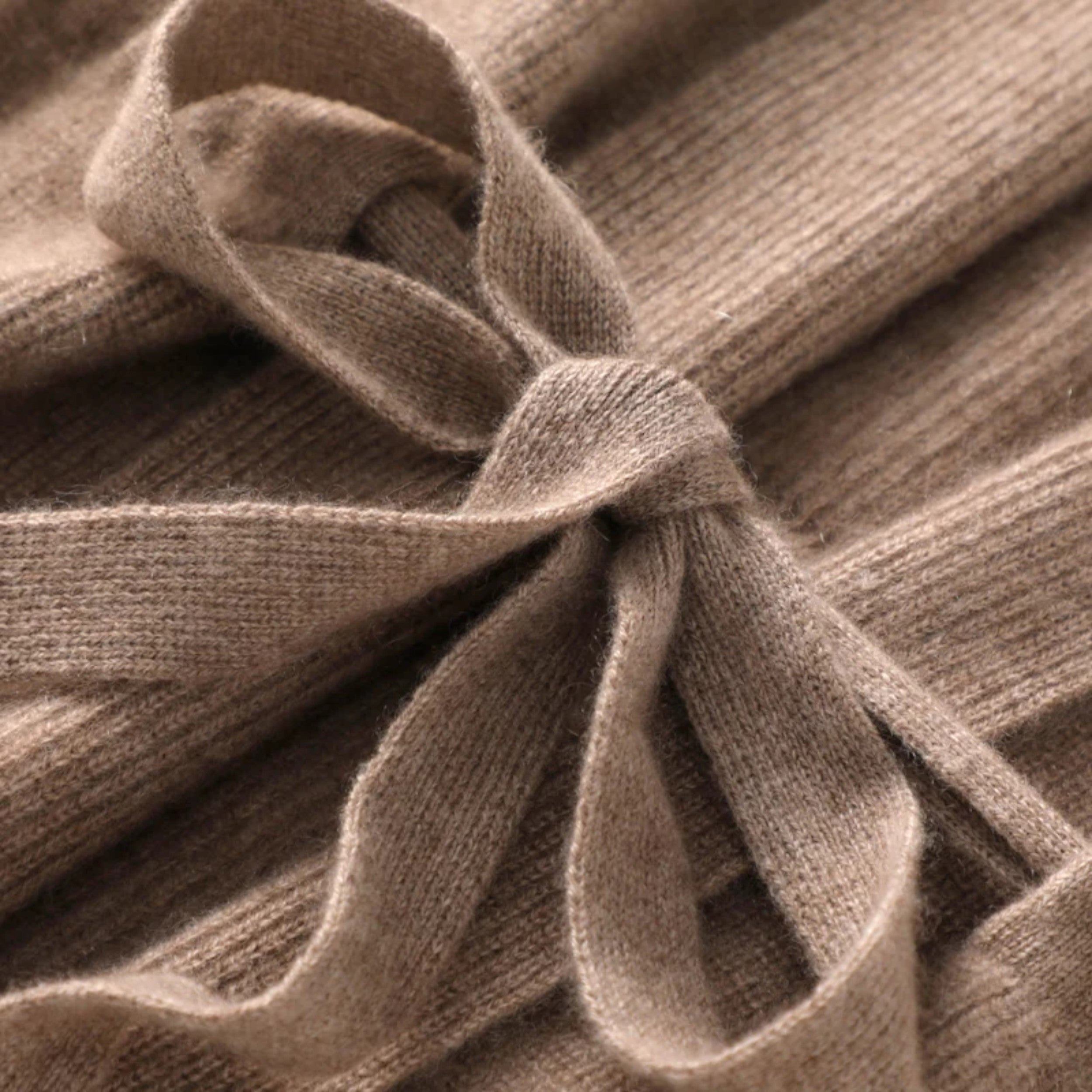 Women's Merino Wool Sleeveless Collared Gilet