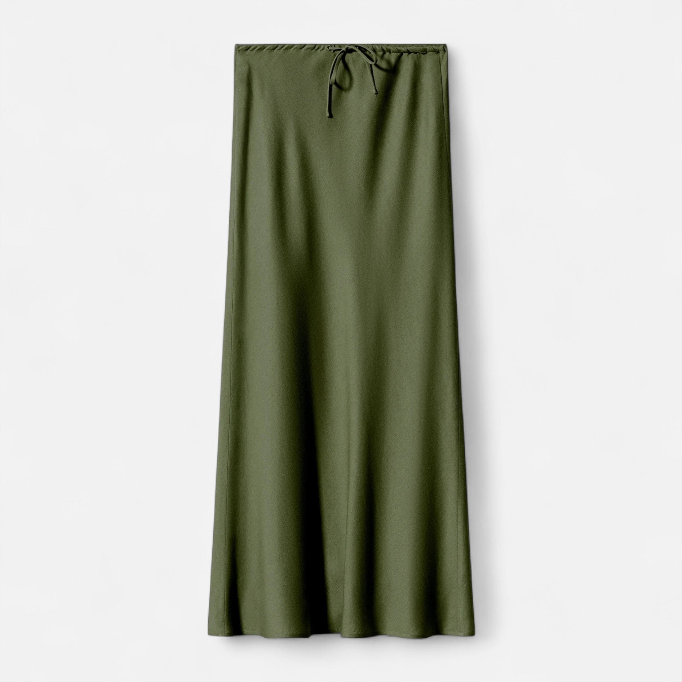 Chic high-waisted satin skirt for women