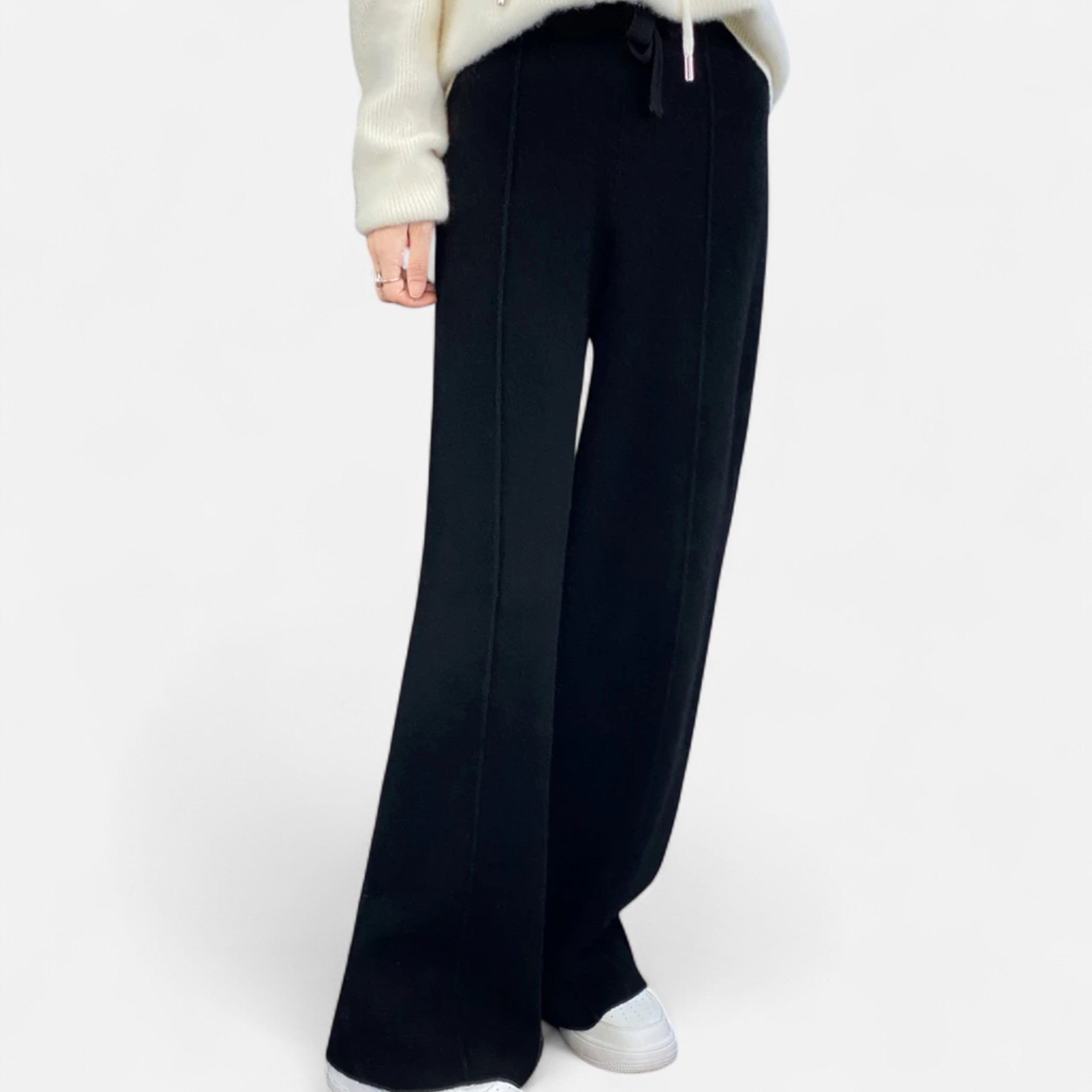 Loose-leg knitted wool trousers for women