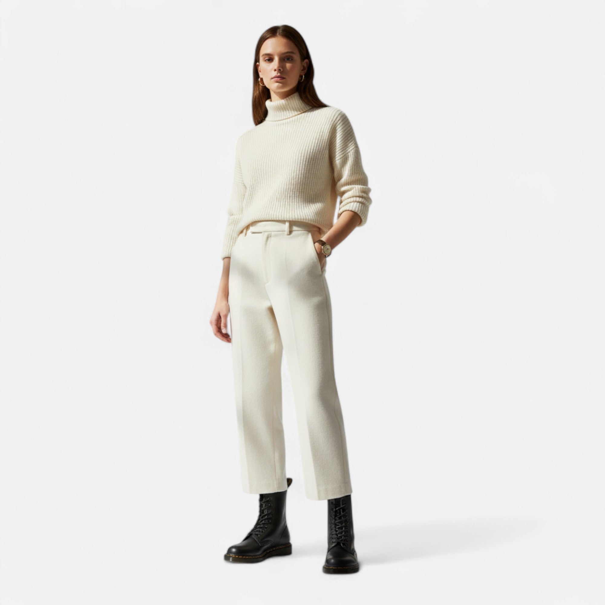 Refined English riding boots for women